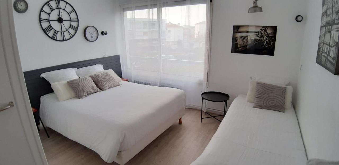 Hotel La Croisette & Restaurant Bistrot Gantier En Centre Ville رويا المظهر الخارجي الصورة